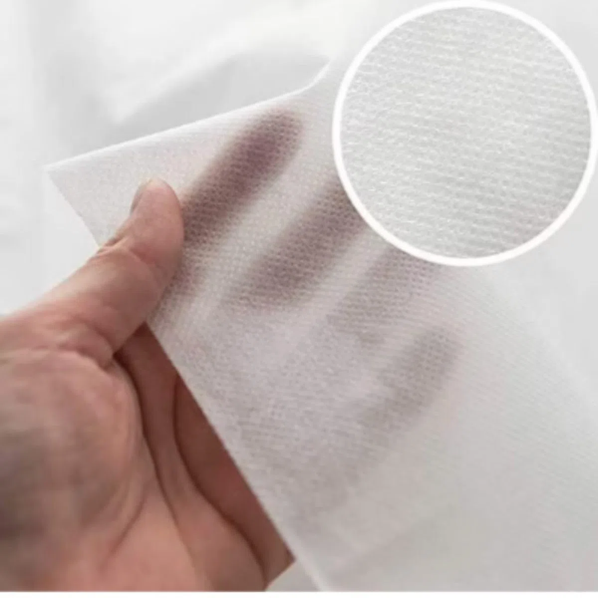 Lot de 12 Nappes Rondes Jetables Blanches Ø 240 cm en Spunbond | Résistantes, Déperlantes & Essuyables | Idéal Mariage, Réception, Anniversaire, Buffet | Nappage Professionnel