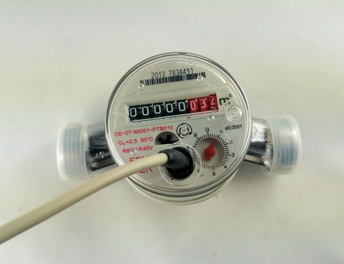 Débitmètre avec sortie d'impulsion Compteur d'eau Générateur de débit d'eau 1 Imp./L Qn 2,5m³/h