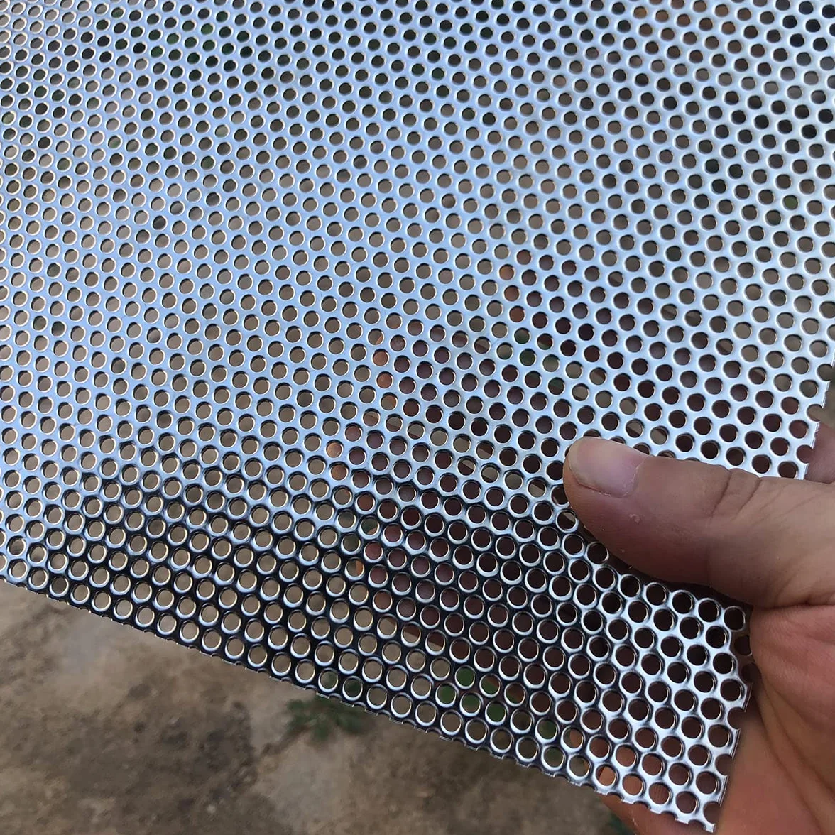 Tôle perforée 914mmX457mm-Tôle perforée en acier inoxydable 304-Trou de 3 mm, épaisseur 1.1 mm-Tôles perforées en métal | Grille inox | Grillage gouttiere|Plaque en acier perforé